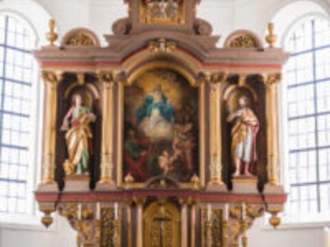 2026-03-10_14-10-04-au_kirche_altarbild