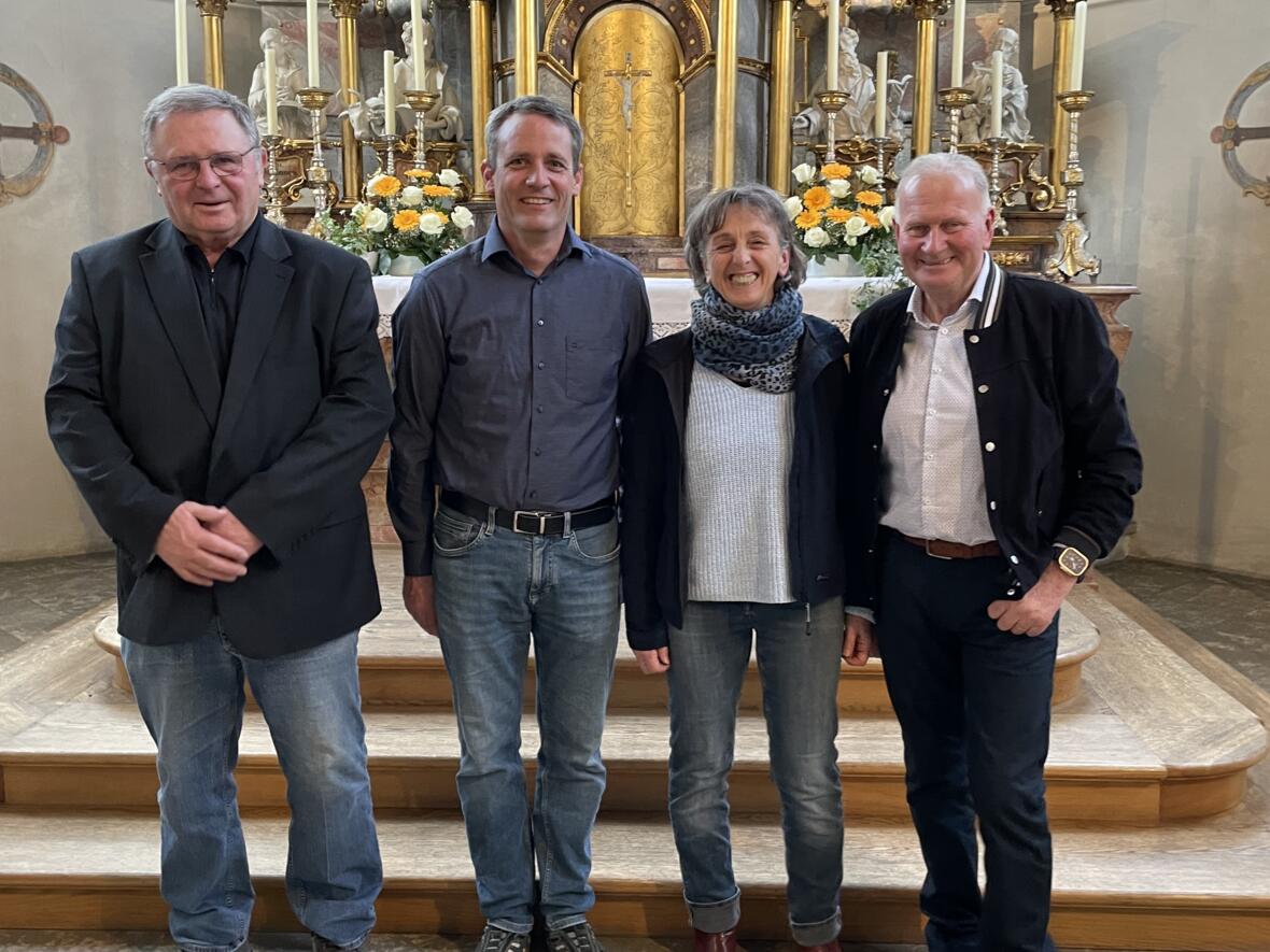 2026-04-13_10-07-56-wu_kv_gruppenbild