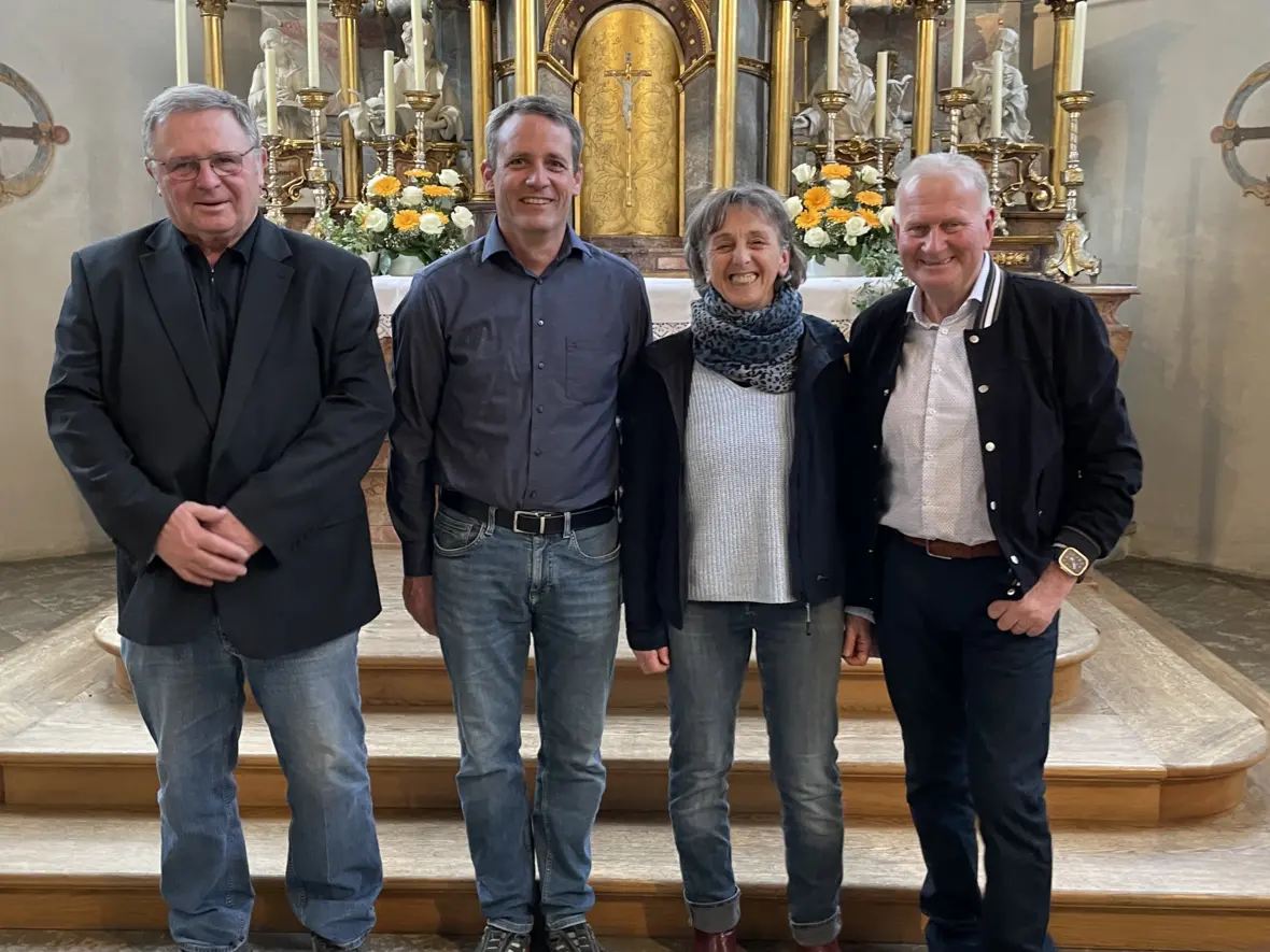 2026-04-13_10-07-56-wu_kv_gruppenbild